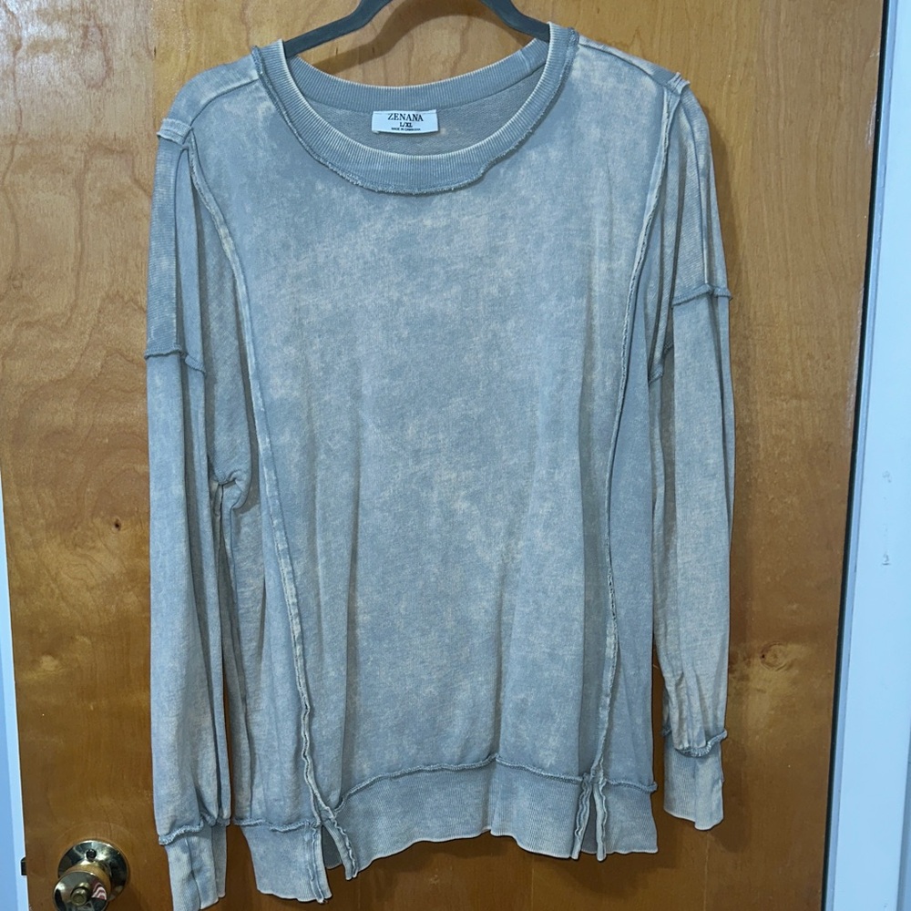 Zenana Signature Light Gray Pullover